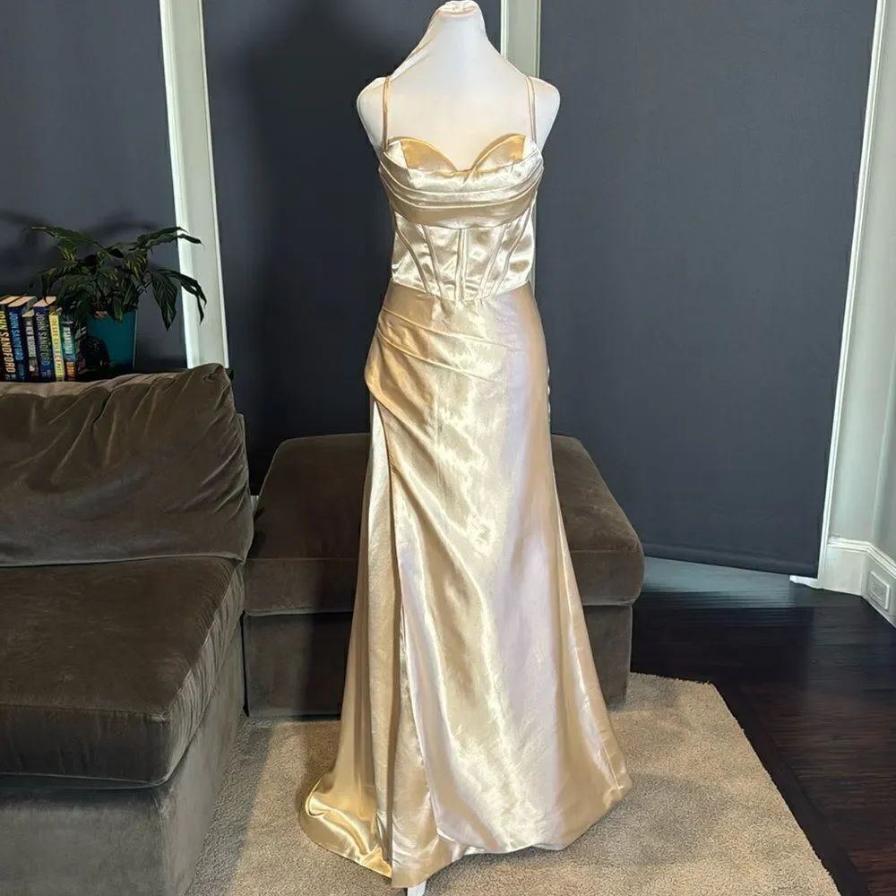 Women’s Full Length Prom Party Dress Criss Cross Straps Leg Slit Size 8 NEW